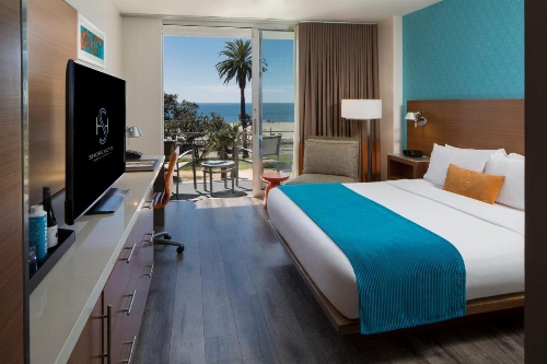 Shore Hotel image 24