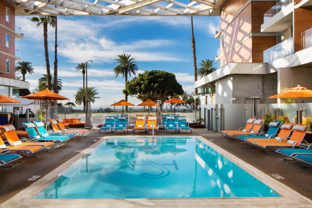 Shore Hotel Image 25